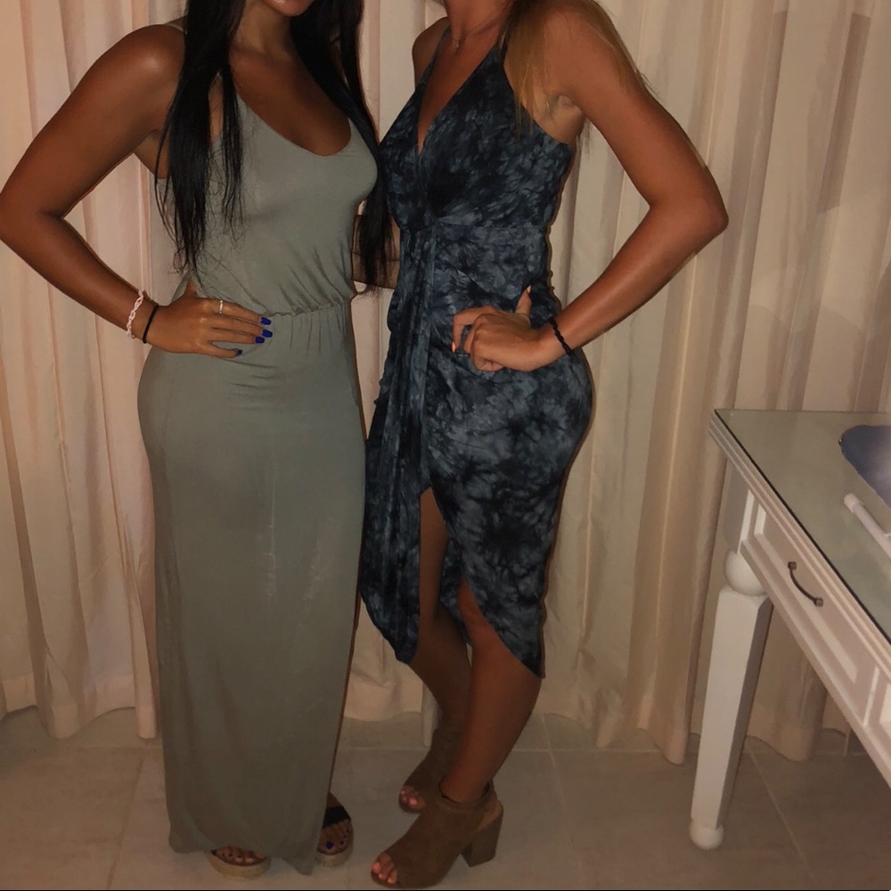 Dress - Picture 3 of 4